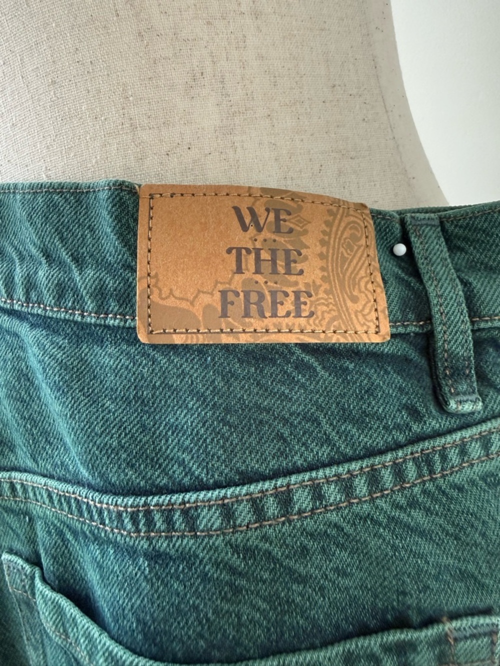 Free People Final Countdown Cuffed Low-Rise Jeans in Luke Green - Picture 5 of 12
